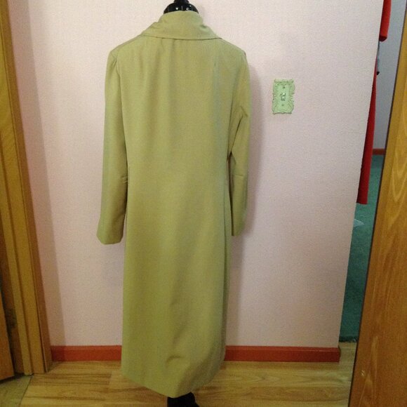 Vintage c. 1960s Youthcraft Coat Button-Up Lined Trenchcoat in Tan - Picture 3 of 4